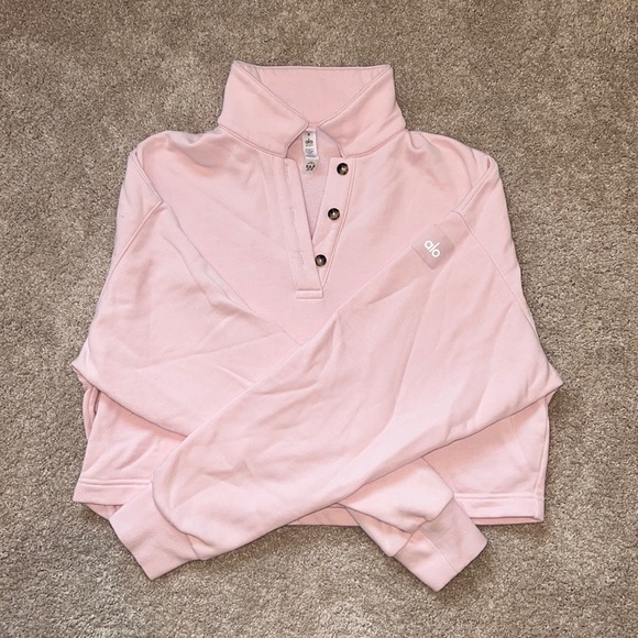 ALO Yoga Sweaters - Alo cropped crewneck, light pink!!
